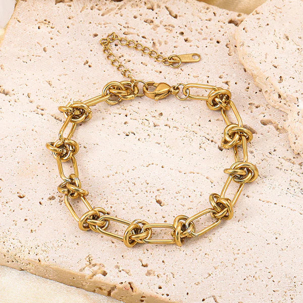 Aesthetic golden chain golden bracelet