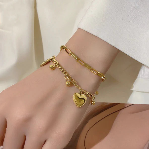 Golden heart and pearl bracelet