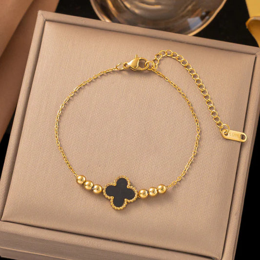 Noir Clover – Gold Plated Stainless Steel Anti-Tarnish Wraparound Bracelet