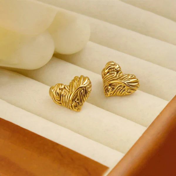 Luvora – Gold-Plated Anti-Tarnish Stainless Steel Heart Stud Earrings