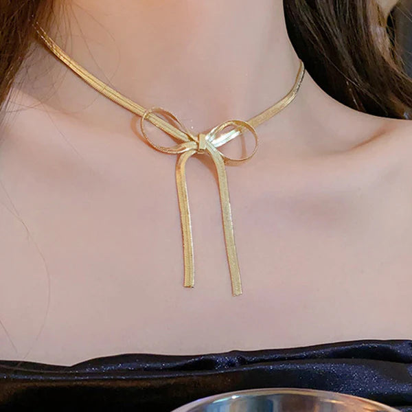 Long bow golden Pendant