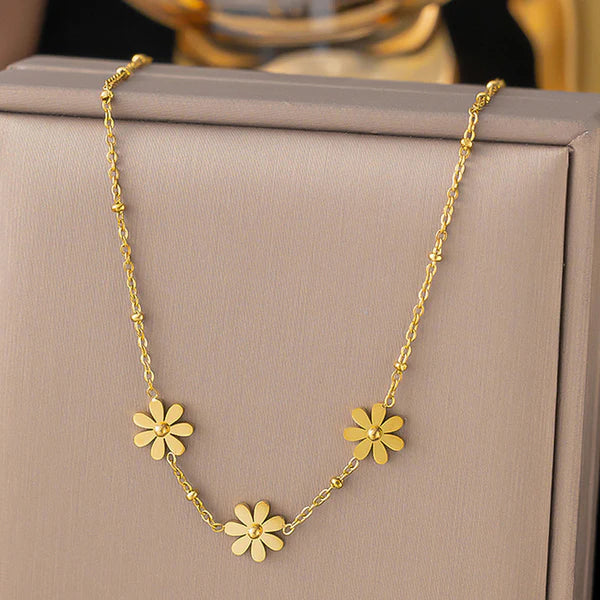 Tri Flower golden Pendant