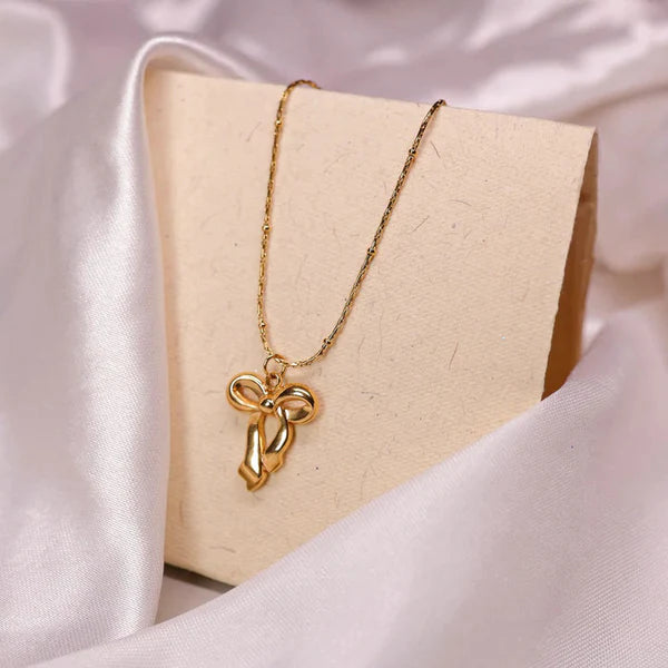 Cute bow gold platted Pendant