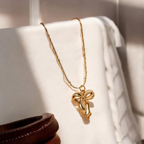 Cute bow gold platted Pendant