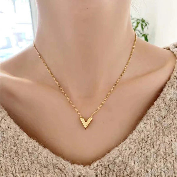 V golden pendant