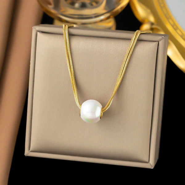 Pearl Radiance – Gold Plated Stainless Steel Anti Tarnish Pearl Studded Pendant
