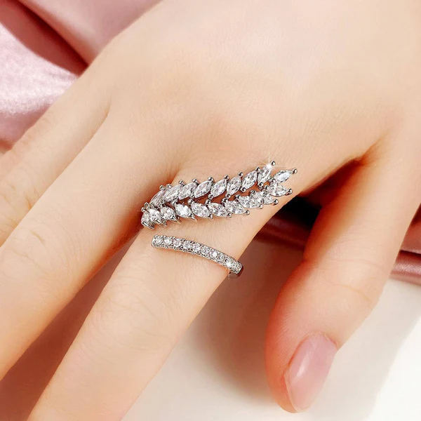 Silver plated  CZ stone-studded leaf adjustable finger ring