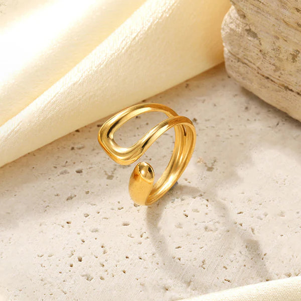 Golden Drift – Stainless Steel Anti-Tarnish Adjustable Contemporary Ring