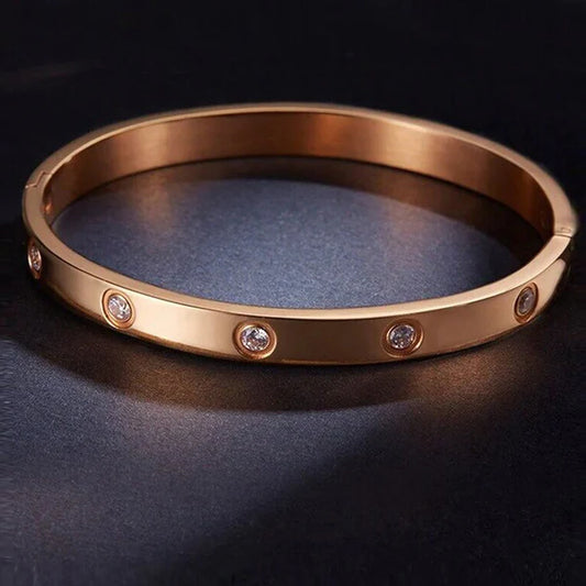 Rose Love – Stainless Steel Contemporary Rose Gold Plated Love AD Bracelet For Women