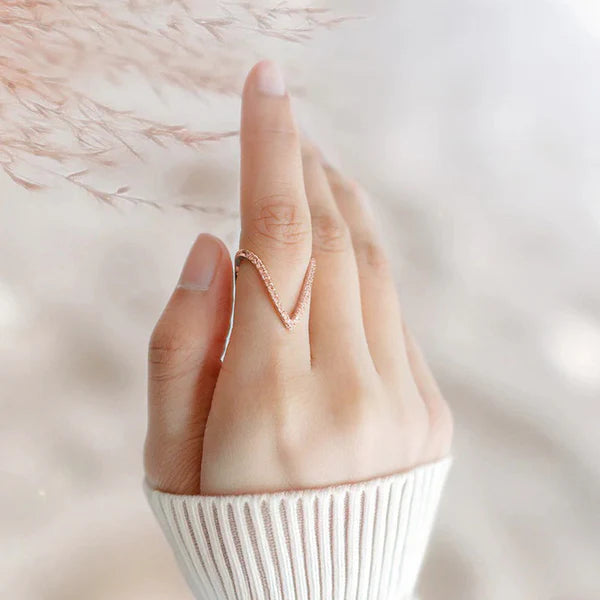 Vogue V – Rose Gold Plated V Shaped CZ Studded Adjustable Finger Ring